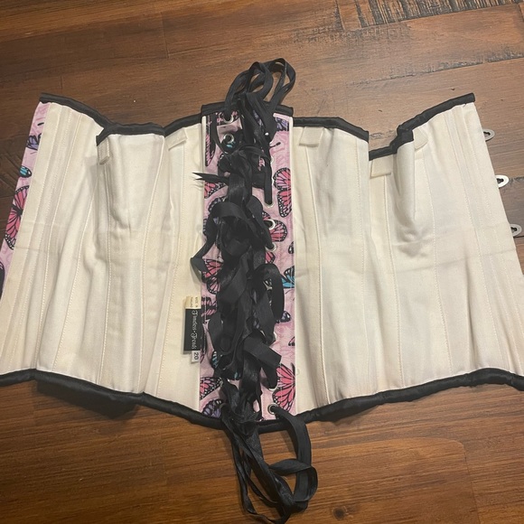 Timeless Trends Butterfly Authentic Corset - Picture 3 of 4
